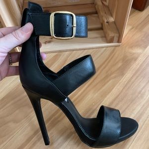 Steve Madden Mysterii- never worn
